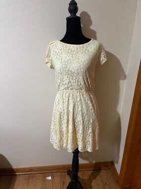 Derek Heart Cream Floral Lace Mini Dress